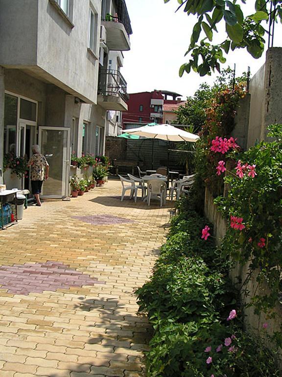 Fits Guest House Primorsko Esterno foto