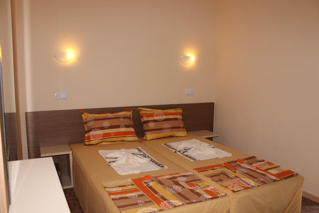 Fits Guest House Primorsko Camera foto